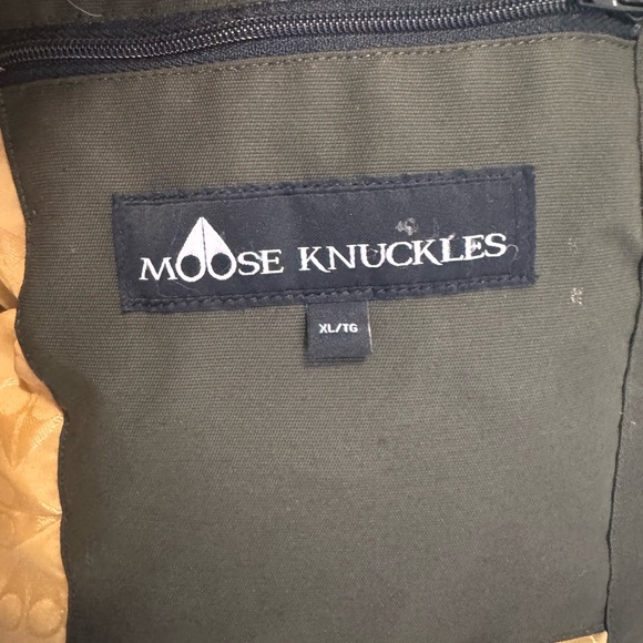 ***SOLD***Moose knuckles jacket - Picture 10 of 13